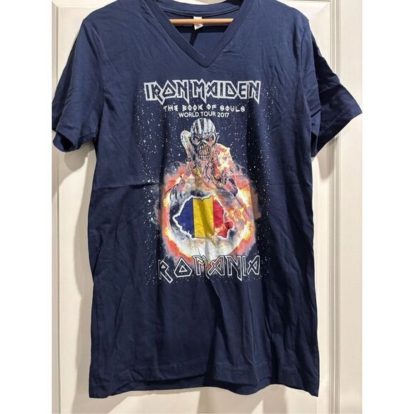 Iron Maiden Romania Tour Women's V-neck T-shirt size Medium - Picture 1 of 2